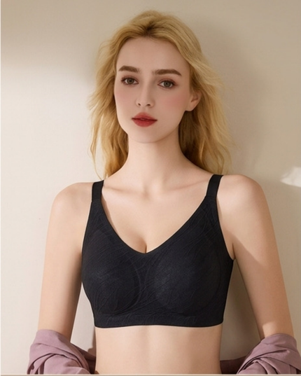 Women’s daily wear bra black wire-free lightly padded