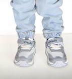 Gray / 22